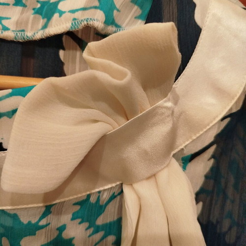 Women's blouse used, size S, white and turquoise