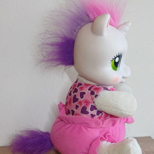 My Little Pony interactive toy with batteries