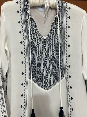 Blε resort collection women's blouse new, lightweight fabric