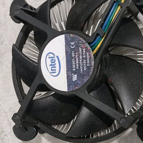 Socket 775 cooler used with fan for processors