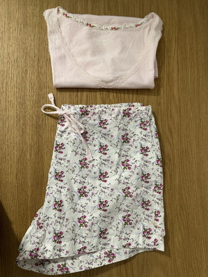 Jolinesse pajama set with floral print, pink, size S