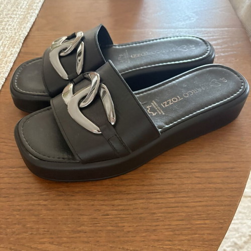 Marco Tozzi slippers size 39 like new, black