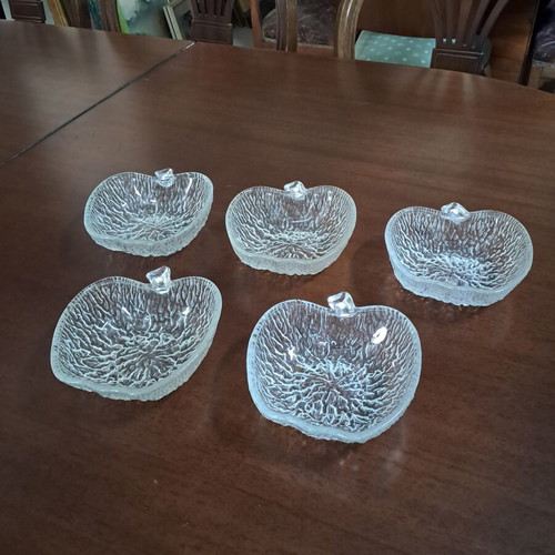 Vintage dessert bowls set of 5 like new