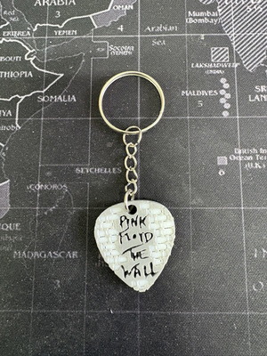 3D Printed Pink Floyd The Wall Keychain new