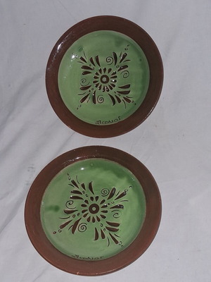 Pair of handmade Sifnos ceramic plates 23 & 24 cm, like new