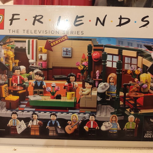 Lego Ideas Friends Central Perk 21319 like new, complete set with box