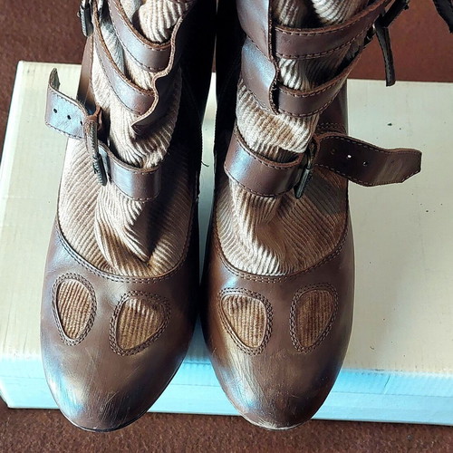 Vintage ankle boots size 40, beige and brown