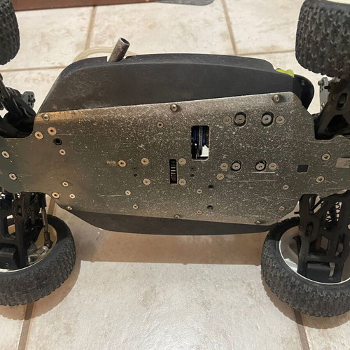 Nitro RC Remote Control Car CEN Matrix C-1 like new, gasoline engine