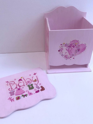 Χειροποίητο ξύλινο κουτί για παμπερς κατόπιν παραγγελίας