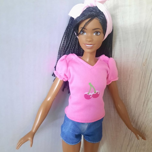 Barbie Brooklyn Roberts doll Big City Big Dreams like new
