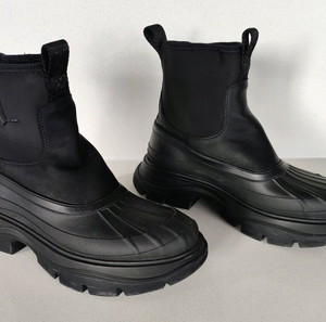 Μποτάκια KARL LAGERFELD KL42970