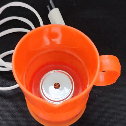 Vintage kettle from 1986, new in box
