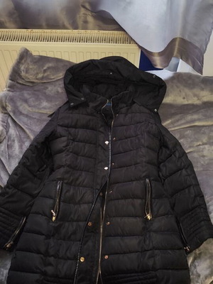 Puffer jacket Foglie Rosse size L like new with detachable hood