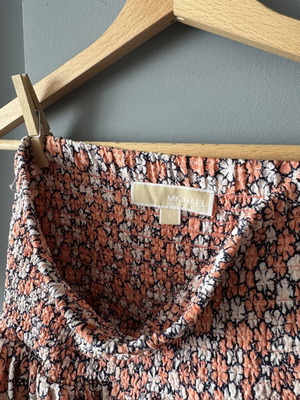 Michael Kors skirt size S like new, colorful