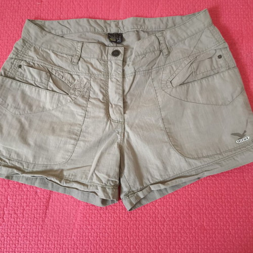 Salewa women's outdoor shorts like new, beige, size S