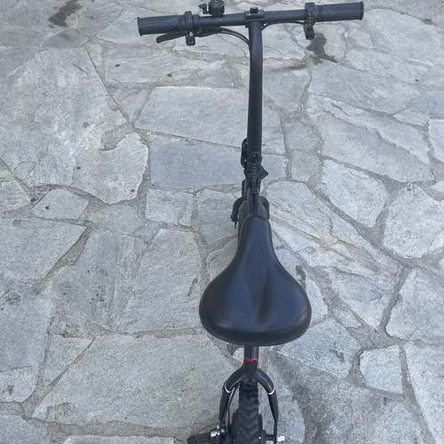 KUGOO electric bike, black with red details