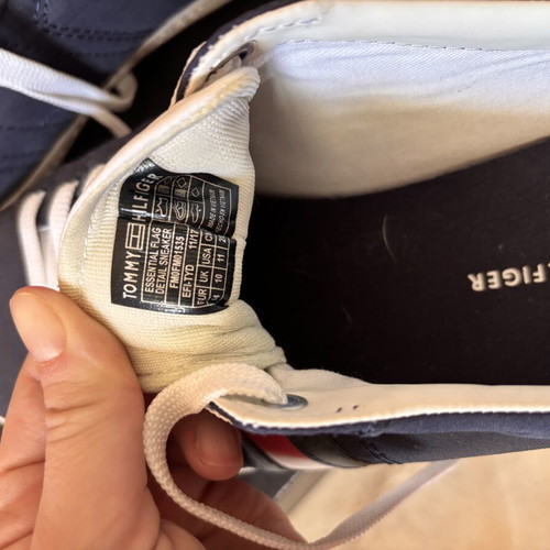 Tommy Hilfiger sneakers, white and blue, size 44