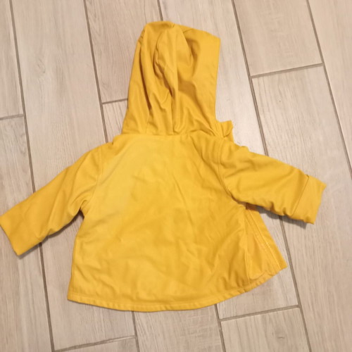 TucTuc waterproof baby jacket 68 cm 6 months with fleece lining like new