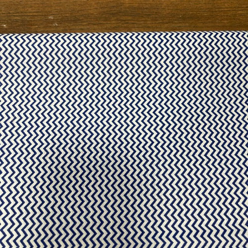 Chevron fabric 0.50 x 1.50 navy - white like new