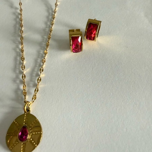 Steel earrings like new, gold-colored