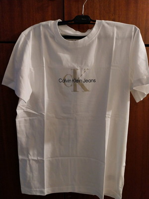 Κοντομάνικη Μπλούζα Calvin Klein