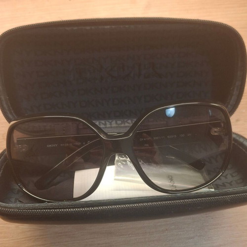 DKNY sunglasses new, authentic black
