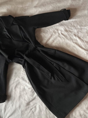 Sinsay women's black coat XL used
