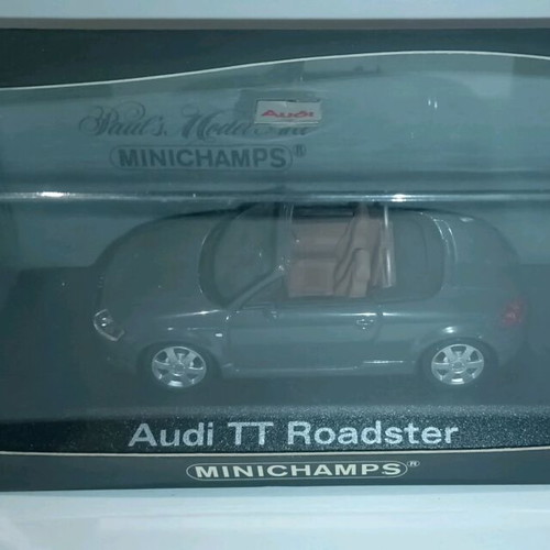 Audi TTS Roadster 1/43 Minichamps σαν καινούργιο, γκρι μεταλλικό