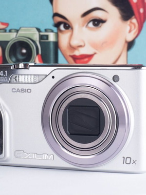 Casio Exilim EX-H15 14.1MP digital camera used with 10x optical zoom