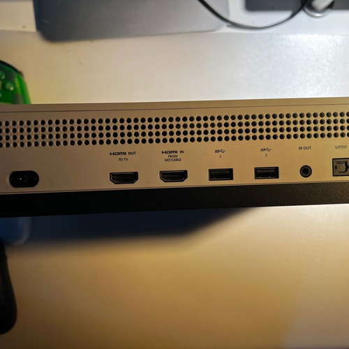Xbox One S 500GB console like new with 3 wireless controllers Minecraft Creeper edition
