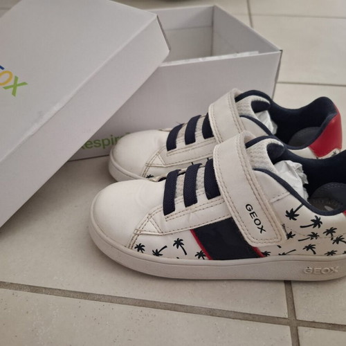 Geox sneakers size 27 EU used, white and red boys' shoes
