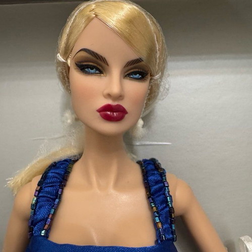 Integrity Toys Summer 2017 reveal: Fashion Royalty La Femme collection