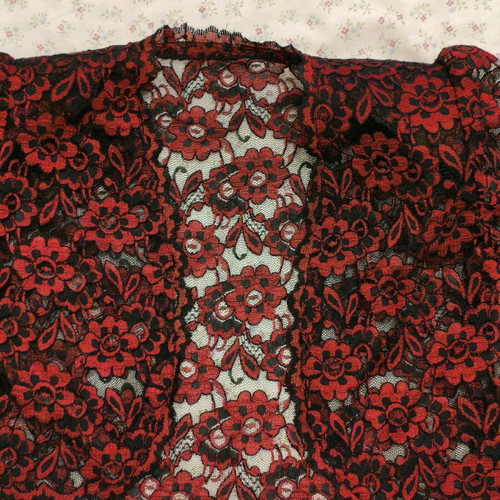 Lace bolero like new, red and black
