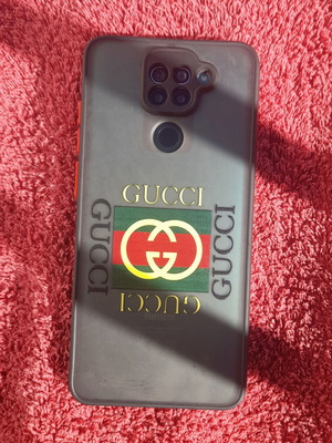 Gucci case for Xiaomi Redmi Note 9 used