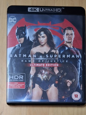 Batman v Superman Dawn of Justice Ultimate Edition 4K Blu-Ray like new