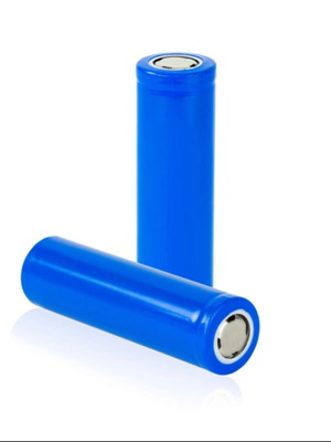 Li-Ion 18650 3.7V 2200mAh Rechargeable Battery for LED Flashlights and Power Banks