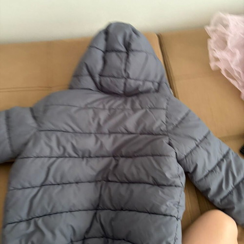 United Colors of Benetton grey padded jacket with plush hood, size 150 cm
