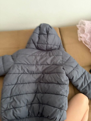 United Colors of Benetton grey padded jacket with plush hood, size 150 cm