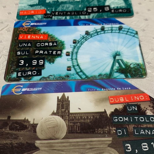 Telecom Italia 2001 phone cards used, 3 pieces, 10,000 L