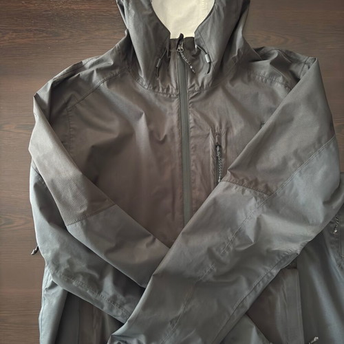 Fundango Piorini waterproof jacket like new, size L, black-white