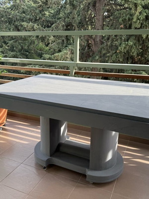 Table like new, 150x100x86 cm