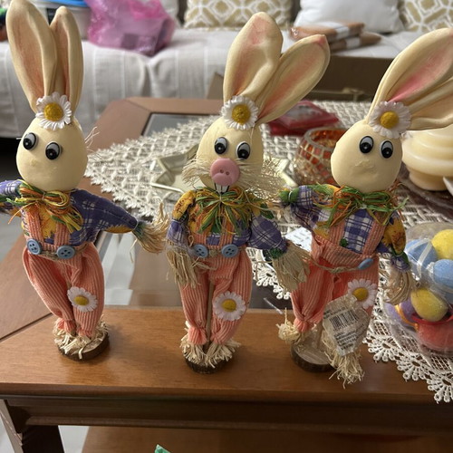 Easter decoration bunnies new
