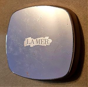 La Mer * Sheer Pressed Powder (discontinued)