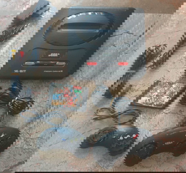 Sega mega drive 2!