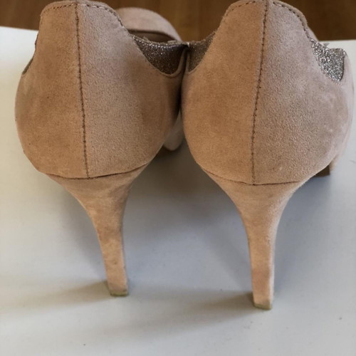 Bershka platform suede peep-toe heels size 39, beige