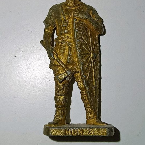 Hun warrior 3 used figure from kinder egg