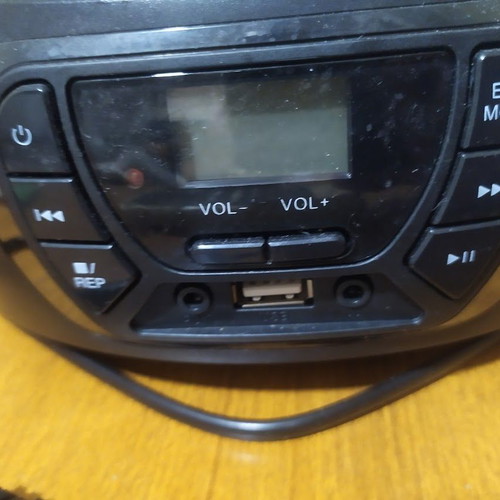 NOD Intro RCP-001 portable radio-CD with USB, MP3, AUX, like new