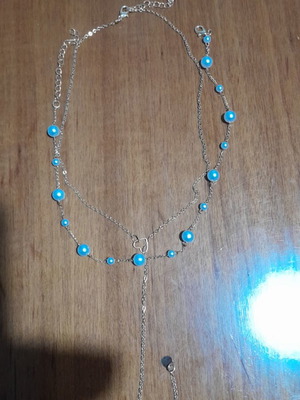 Set of 2 necklaces new, unused, gold-colored