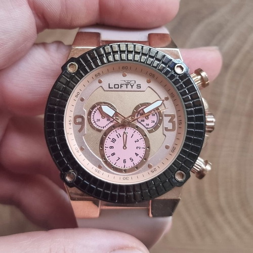Lofty's Dusty Pink Women's Watch like new, silicone strap