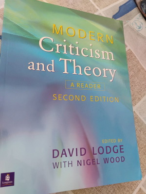 Modern Criticism and Theory: A Reader, Second Edition